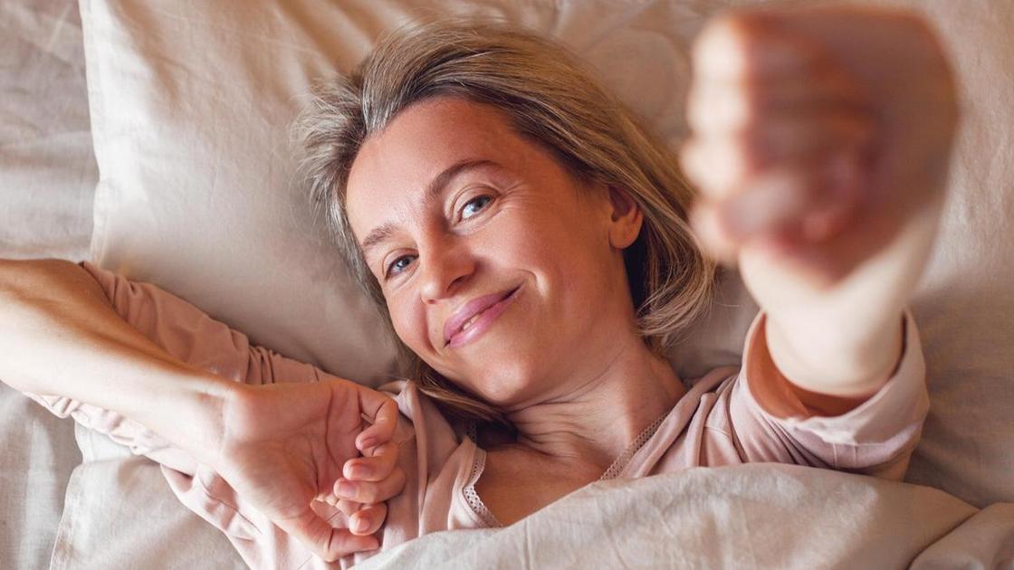 Как утром выглядеть как вечером: 7 полезных привычек перед сном  (Психология)