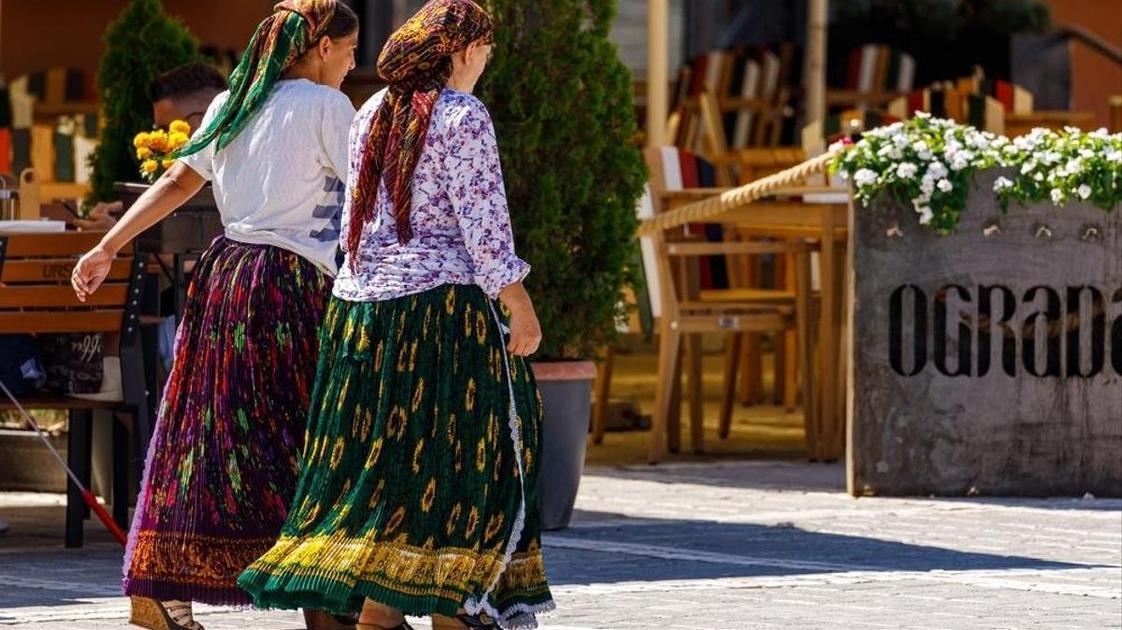 &laquo;Цыганка нагадала, что умру в 45 лет от инсульта. Думаю об этом постоянно. Как избавиться от наваждения?&raquo;  (Психология)