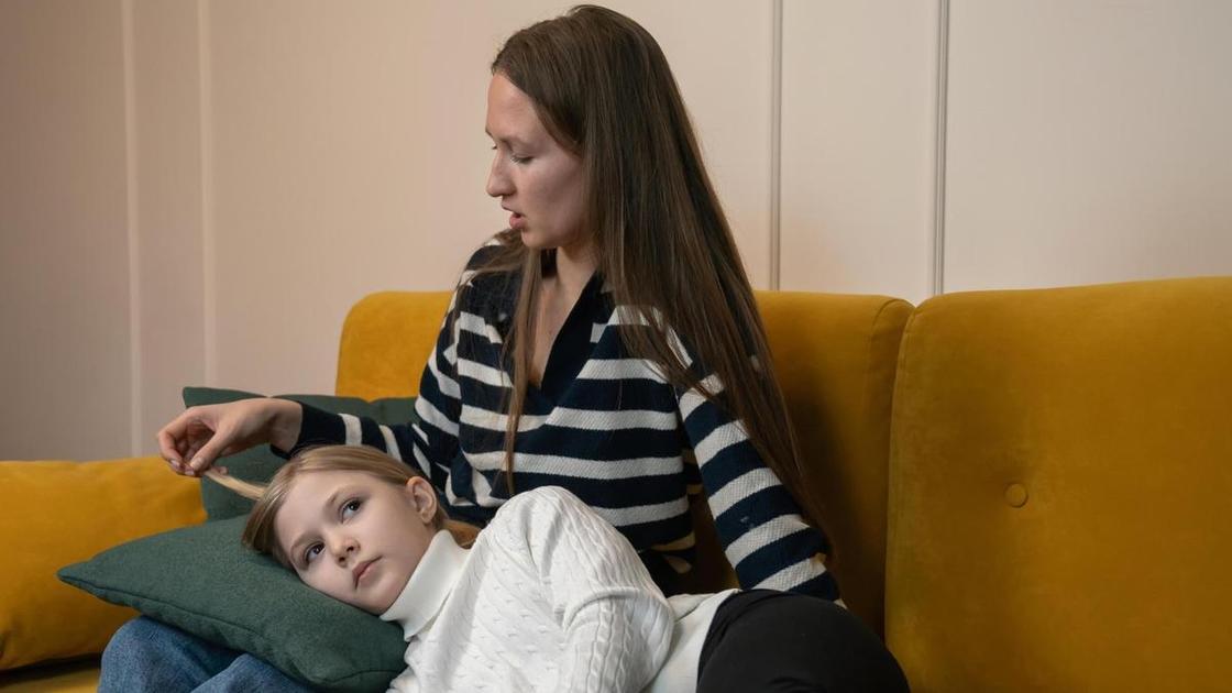 «Бывший пару раз пообщался с дочкой, которую 10 лет не видел, и исчез. Ей нужна помощь?» (Психология) «Бывший пару раз пообщался с дочкой, которую 10 лет не видел, и исчез. Ей нужна помощь?» (Психология)
