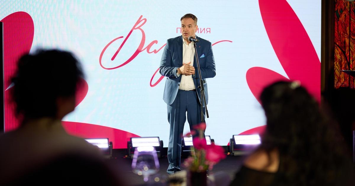 Премия &laquo;Вслух&raquo;: признание просветителей в области женского здоровья  (Психология)