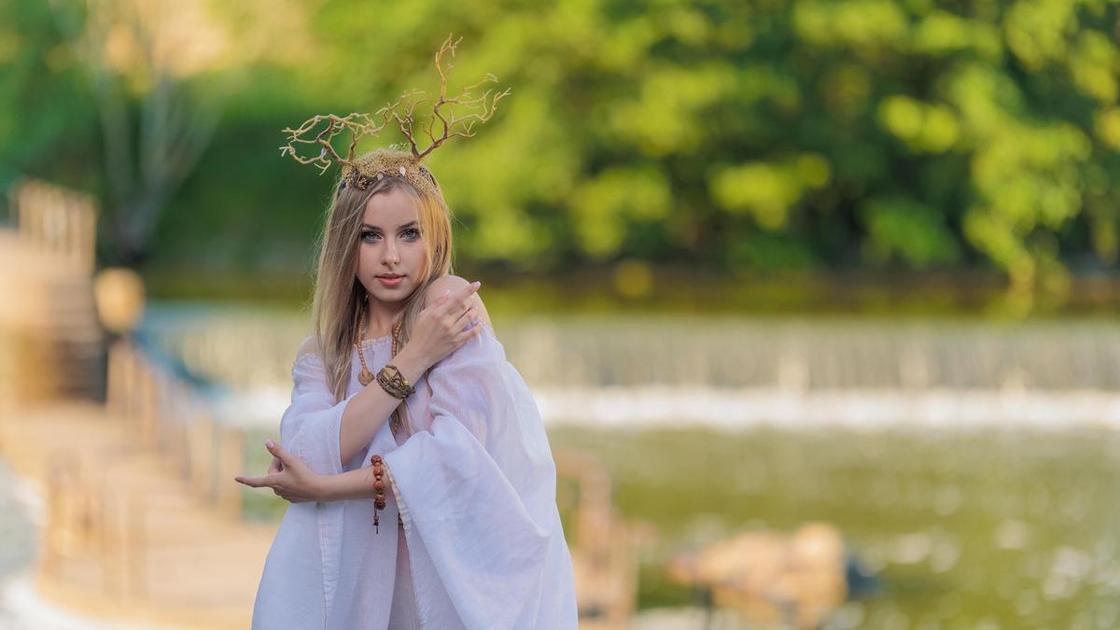 Что такое Whimsy (Вимси): простыми словами про тренд на эстетику инфантильности и сказочности  (Психология)